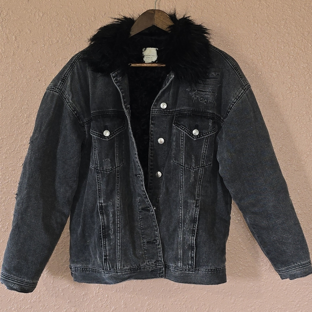 Men's Black Denim Jacket with Faux Fur Collar